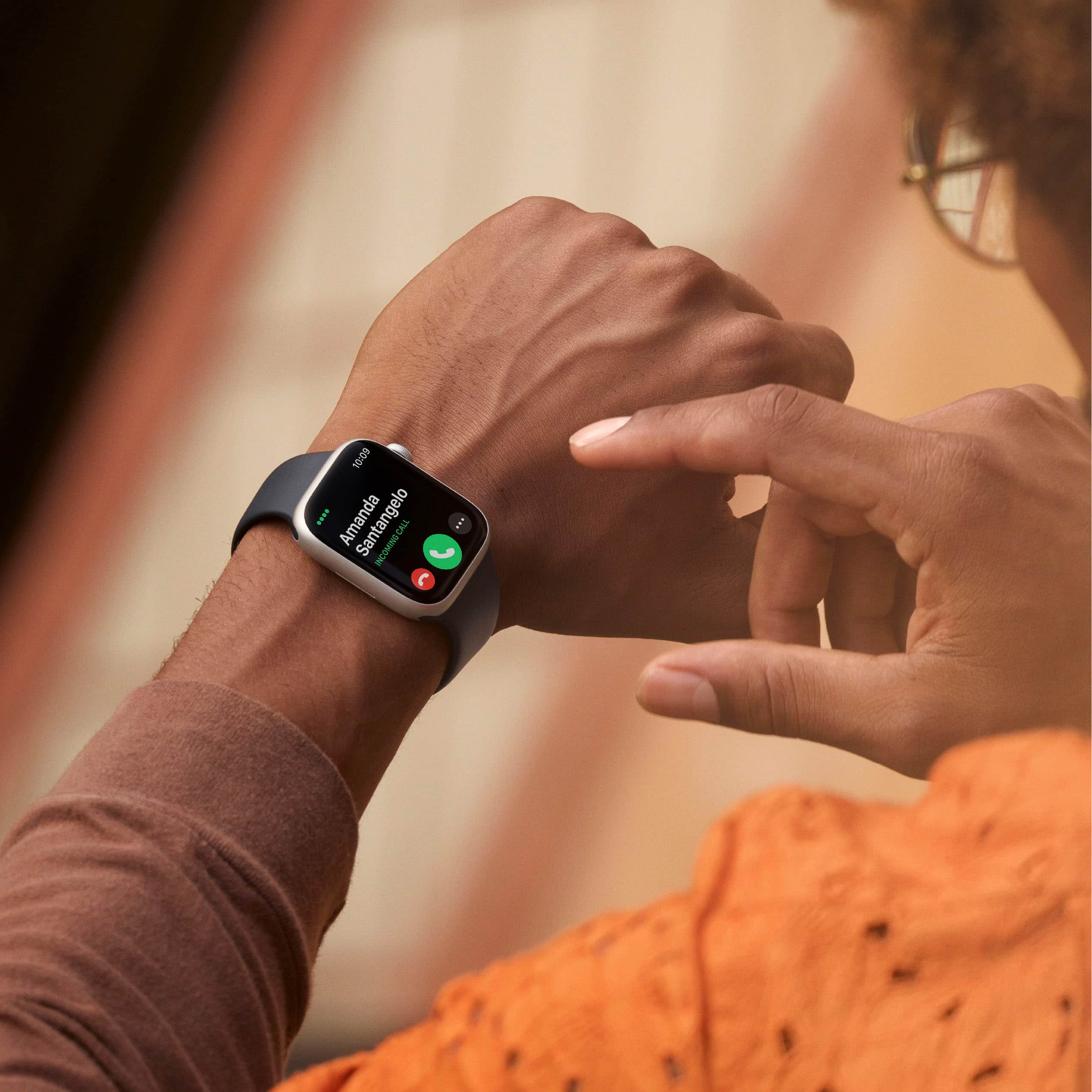 Caixa de alumínio de 45 mm para Apple Watch Series 8 (GPS) com pulseira esportiva Midnight - M/L - Midnight-MNUL3LL/A