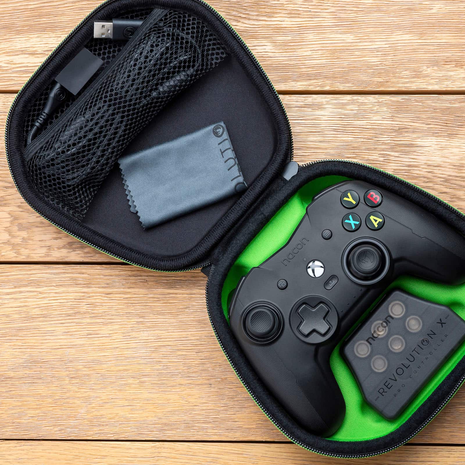 RIG - Controle Bluetooth de viode game Nacon Revolution X para Xbox Series X|S, Xbox One e Windows 10/11 - Preto-50-1149-01