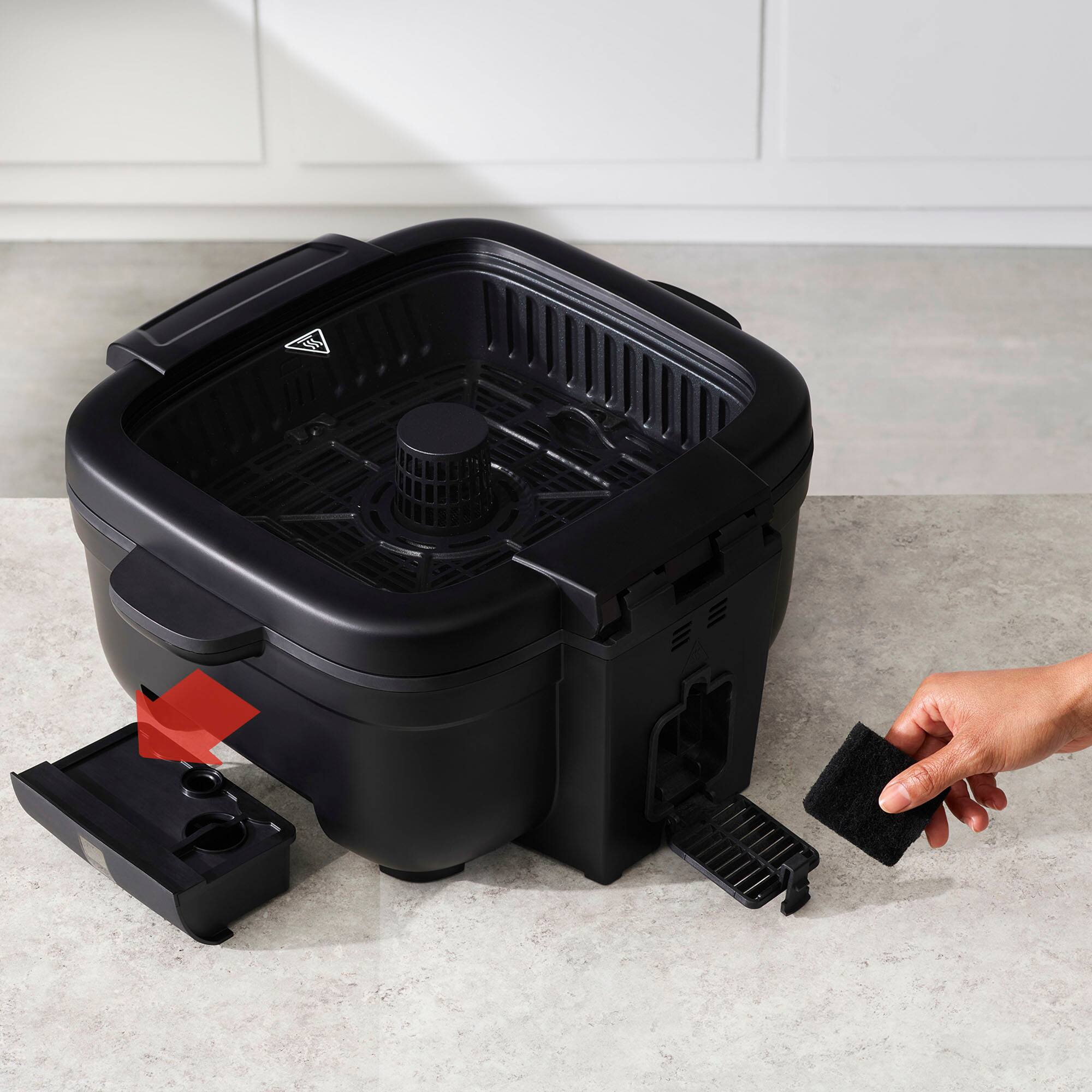 Panela Instantânea - Grelha interna sem fumaça 6 em 1 e fritadeira de ar com tecnologia OdorErase - Preto-140-8001-01