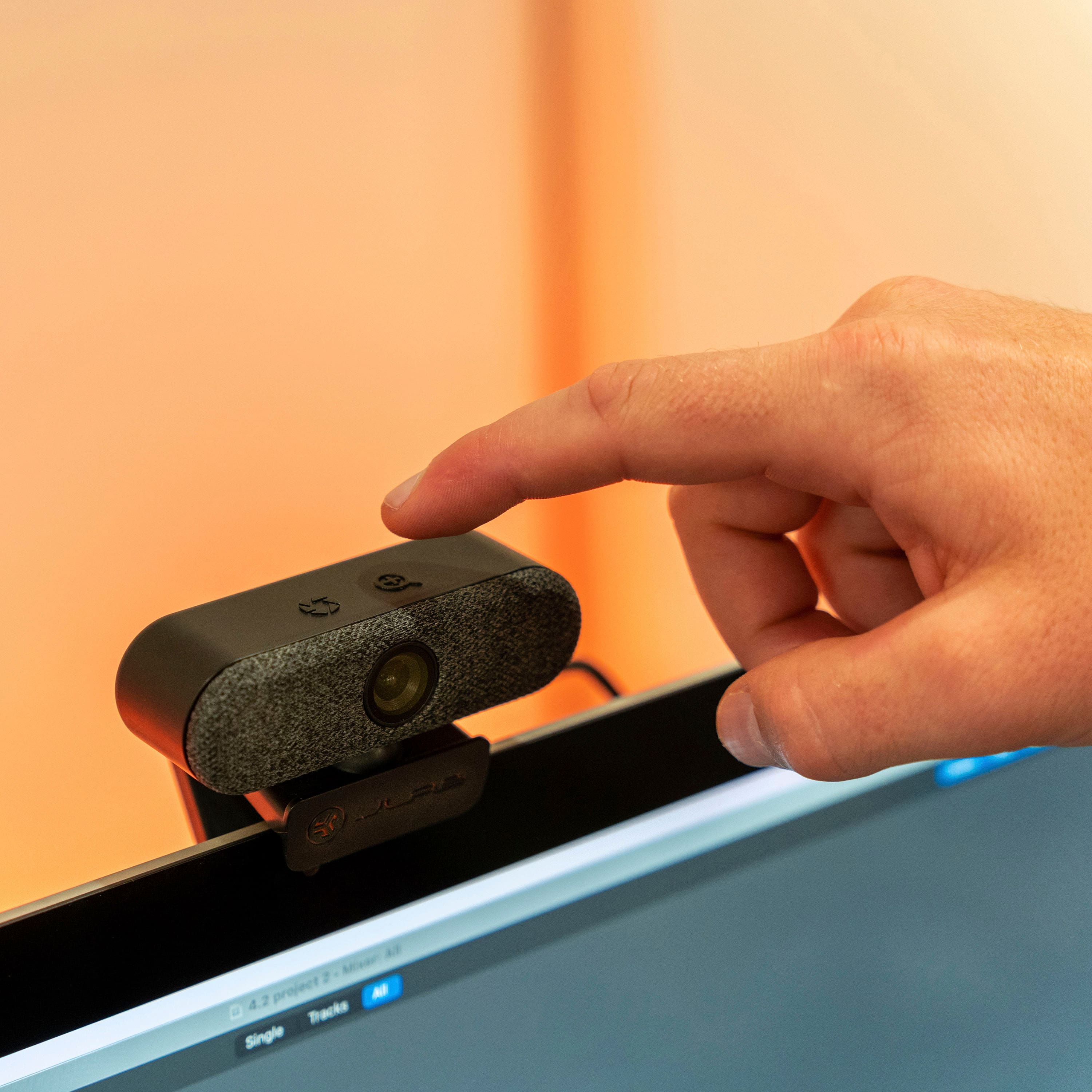 JLab - Webcam Epic Cam - Preto-WEPICCAMRBLK124