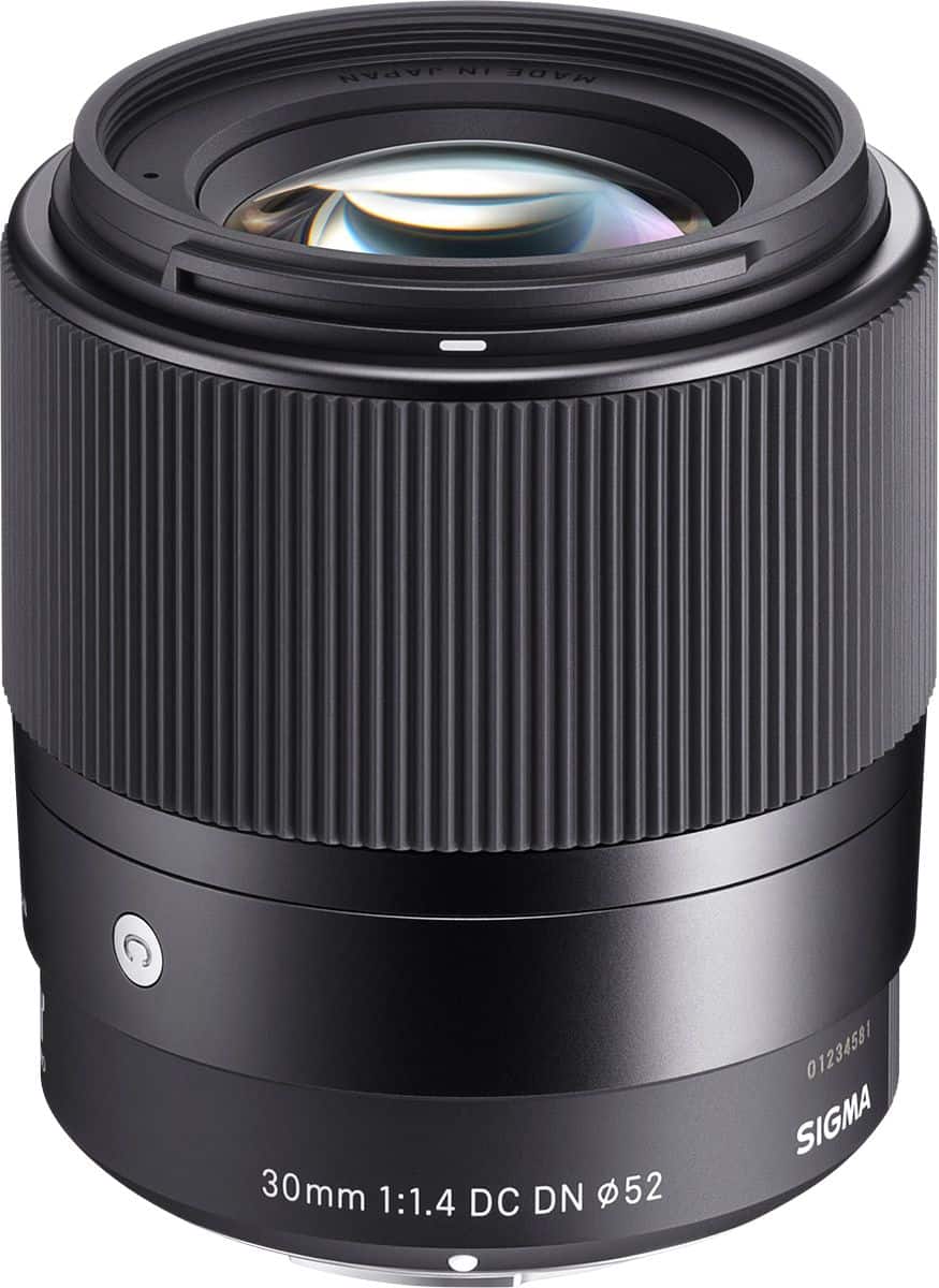 Sigma - Lente Contemporânea 30mm 1.4 DC DN para câmeras mirrorles selecionadas com montagem Micro Four Thirds - Preto-302963