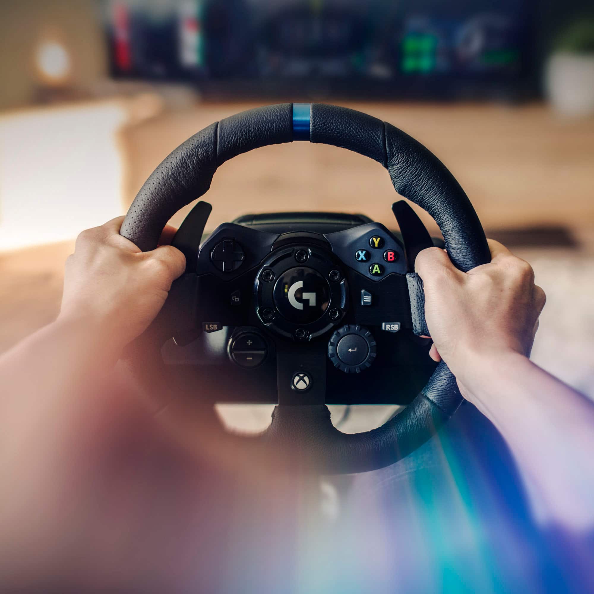 Logitech - Volante e pedais G923 para Xbox Series X|S, Xbox One e PC - Preto-941-000156