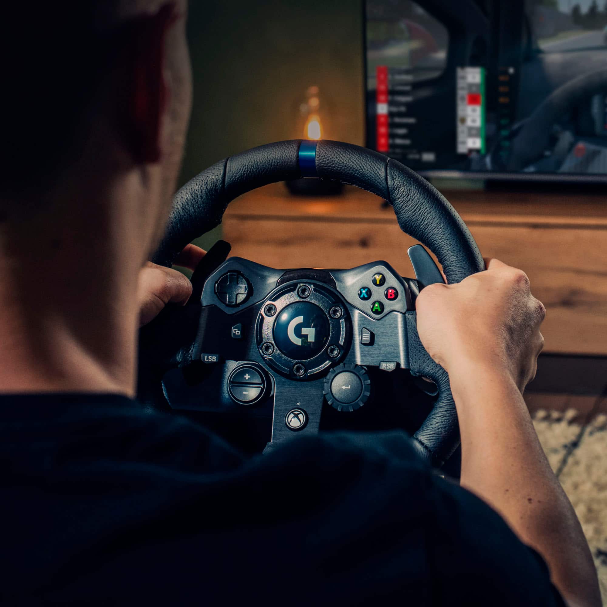 Logitech - Volante e pedais G923 para Xbox Series X|S, Xbox One e PC - Preto-941-000156