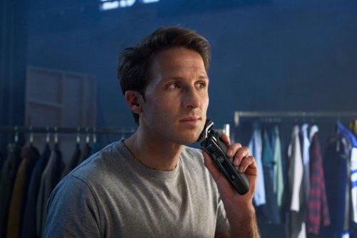 Philips Norelco - Shaver 7600, barbeador elétrico recarregável úmido e seco com tecnologia SenseIQ - preto-S7886/84