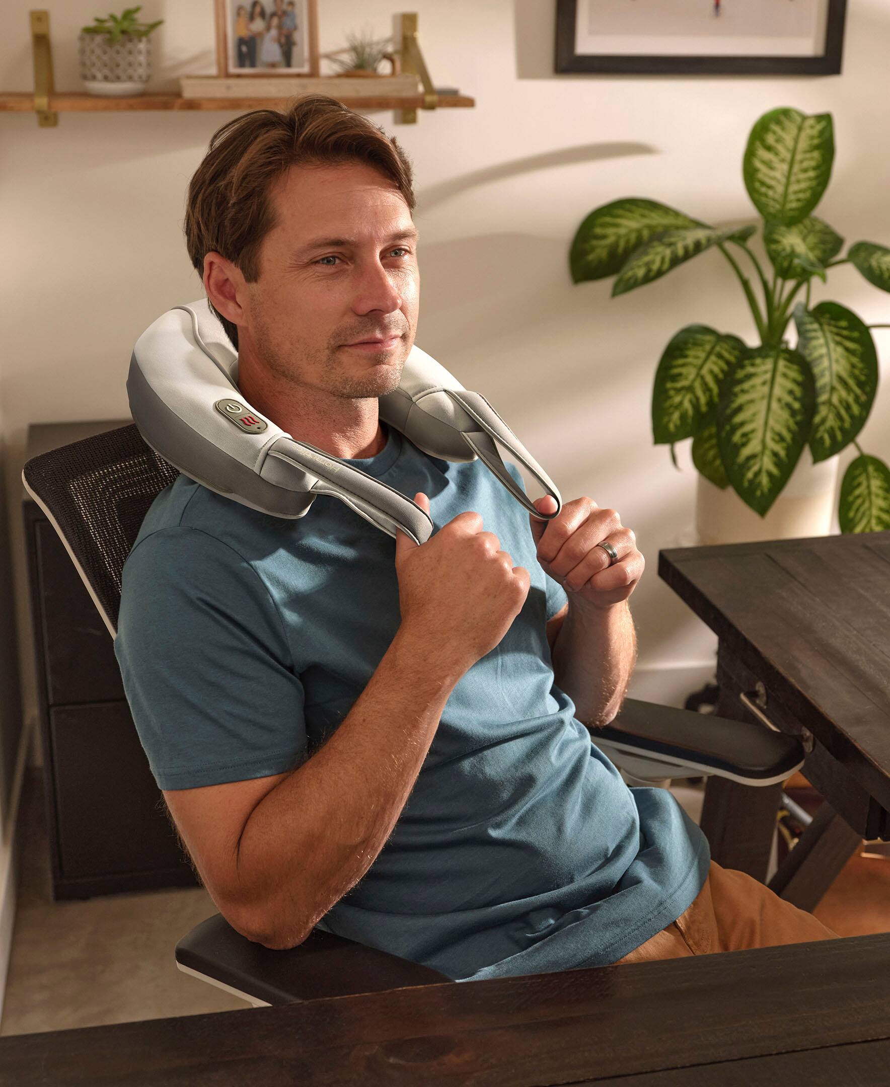 Homedics - Massageador de pescoço vibratório Pro Therapy com calor calmante - Tan-NMSQ-217HJ-TN