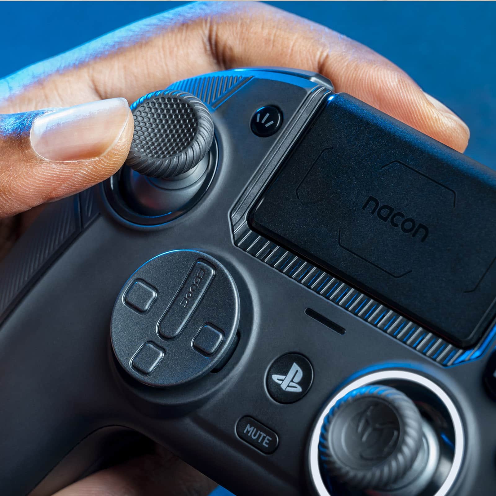 Nacon - Controle sem fio para para vídeo gameRevolution 5 Pro para PS5, PS4 e PC - Preto-50-1724-01