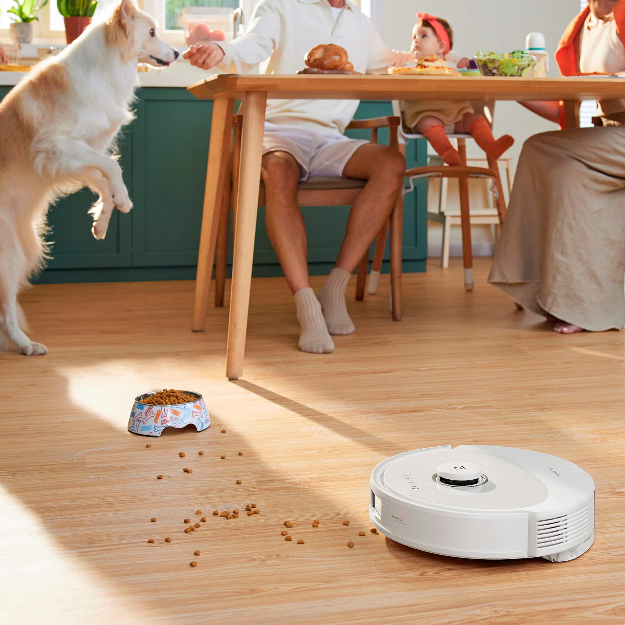 Roborock - aspirador e esfregão robô conectado por Wi-Fi Q8 Max, escova DuoRoller, sucção forte de 5500 Pa, coleta de pêlos de animais de estimação -