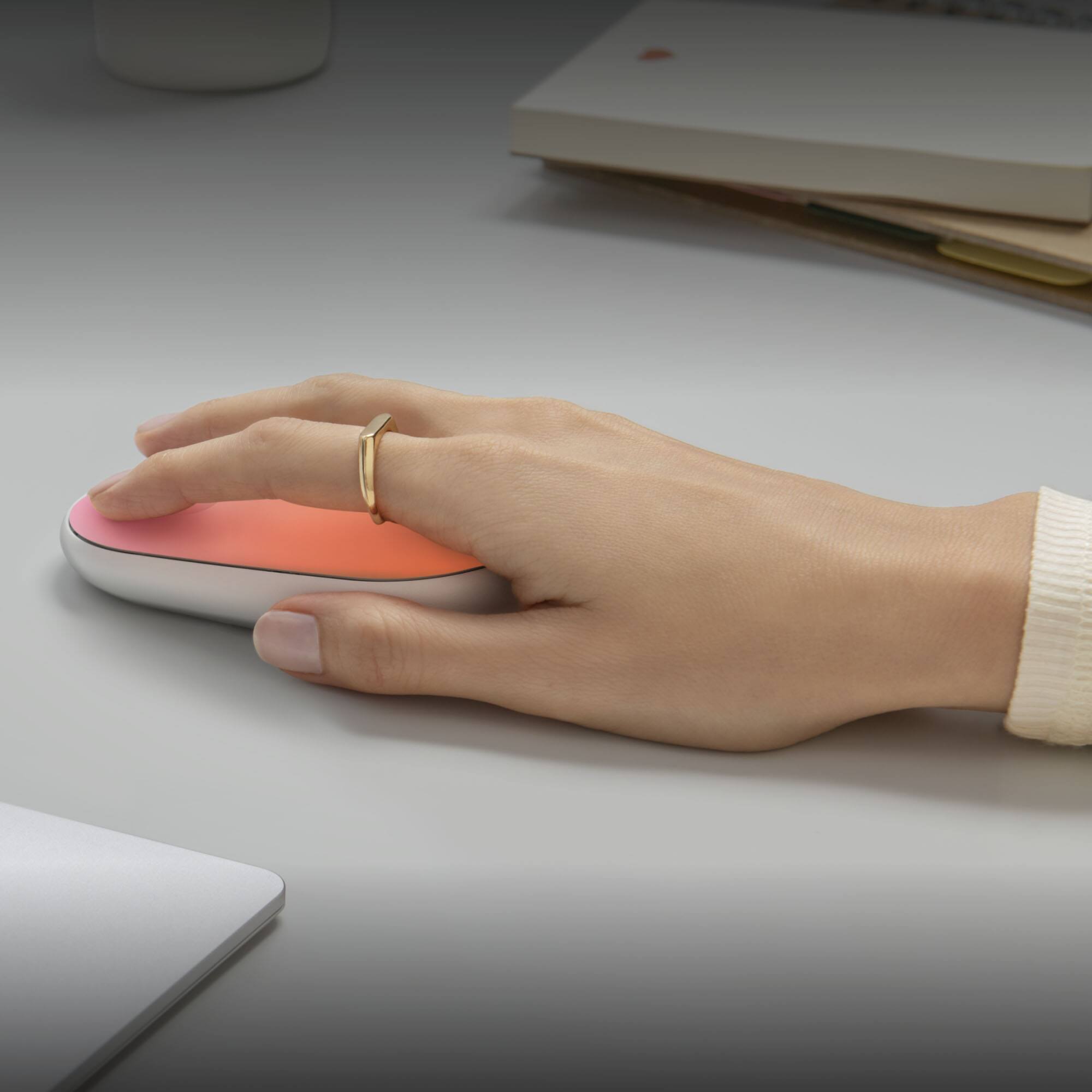 Logitech - Mouse ambidestro sem fio M340 de edição limitada com cliques silenciosos - Azul Galaxy-910-007282